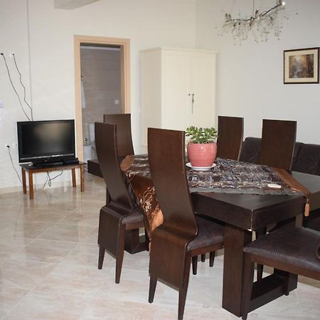 Mary'S Apartments Close To The Sea Agios Georgios (Corfu) Exterior foto