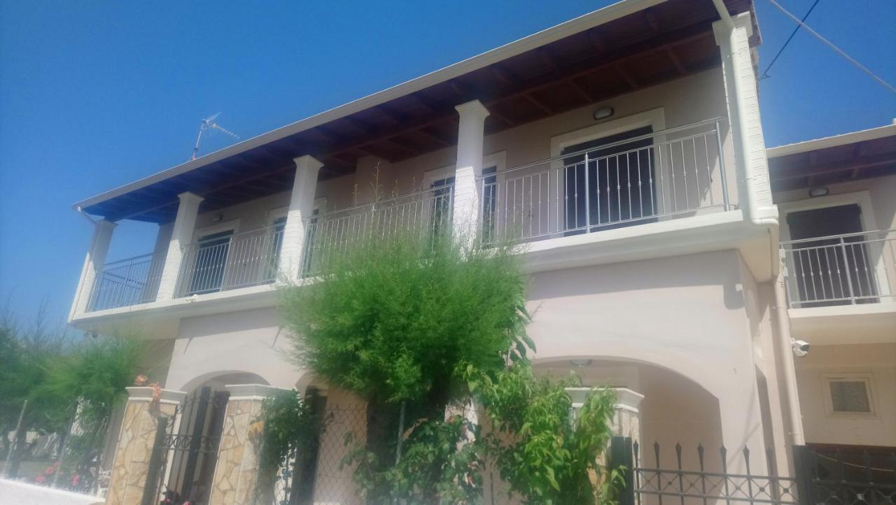 Mary'S Apartments Close To The Sea Agios Georgios (Corfu) Exterior foto